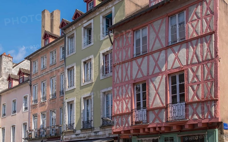 House facades in Chalon-sur Saone, Département Saône-et-Loire in the Bourgogne-Franche-Comté region, Burgundy, France, Europe
