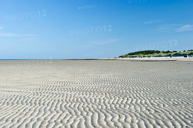 White beach at low tide, Föhr, North Frisian Islands, North Frisia, Schleswig-Holstein, Germany, Europe