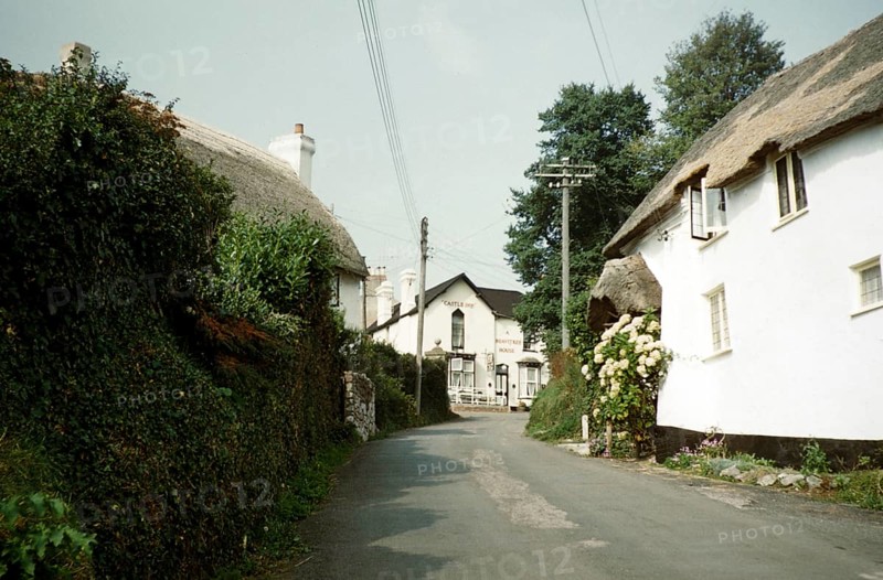 Castle Inn pub, Heavitree House brewery, Holcombe village, England, United Kingdom, early 1960s, Europe
