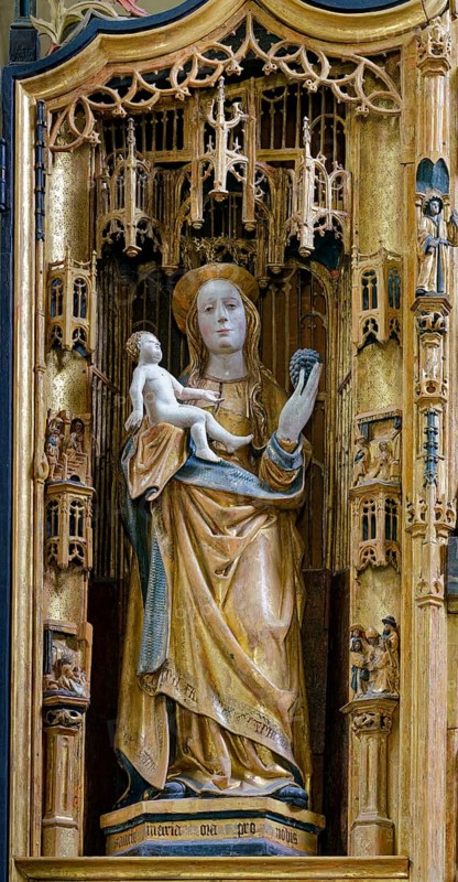Madonna with Child, detail of carved winged altar, work of the Lukas Guild Antwerp, late Gothic, Sankt Lambertus, Affeln, Neuenrade, Märkischer Kreis, Sauerland, North Rhine-Westphalia, Germany, Europe