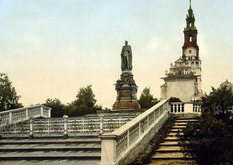 The Tsar Alexander Monument in front of the pilgrimage church Jasna Gora, Klarenberg or Heller Berg, Czestochowa, Czenstochau, Poland, formerly Russia, c. 1890, Historic, digitally enhanced reproduction of a photochrome print of the period, Europe