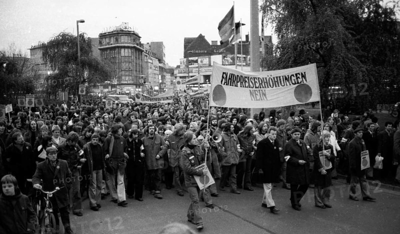 Demonstrations from 1-5 April 1975 in the centre of Hanover, which became traditional under the heading Red Dot, opposed fare increases for trains and buses, Germany, Europe