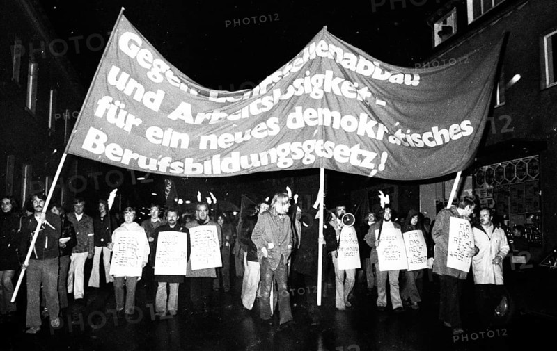 The conference of the left-oriented SDAJ and the torchlight march of the youth organisation against a reduction in apprenticeships and youth unemployment on 05.10.1974 in Remscheid, Germany, Europe