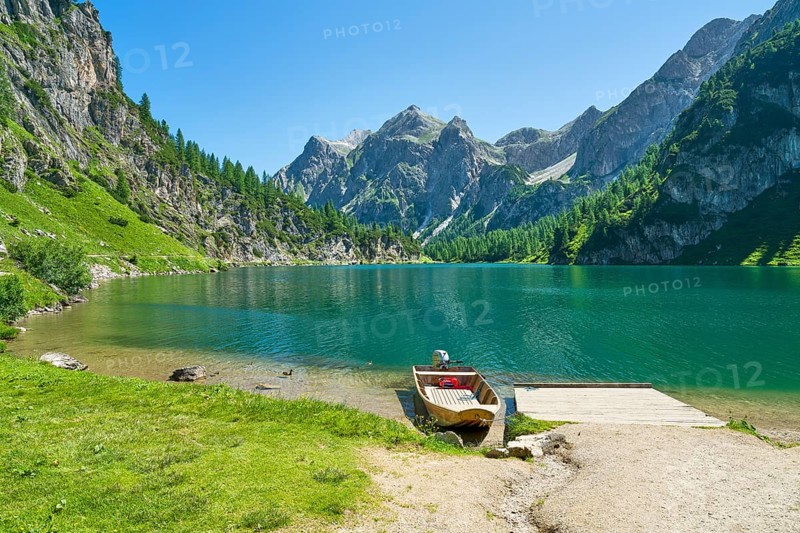 Boat at Tappenkarsee, mountain lake, Wildkarhöhe and Stierkarkopf, Radstätter Tauern, landscape conservation area, Kleinarl, Pongau, Salzburg