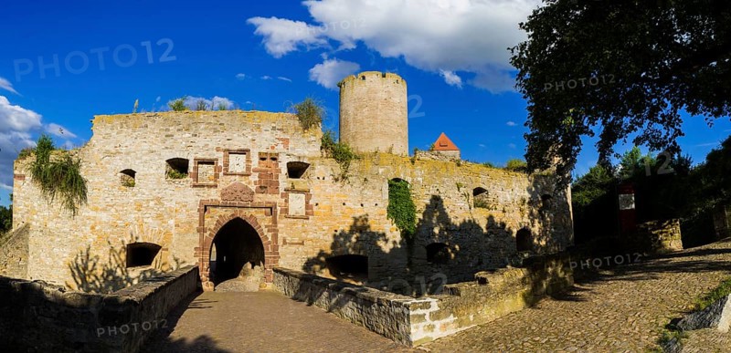 Querfurt Castle is located in the town of Querfurt in Saalekreis, Saxony-Anhalt. The hilltop castle is one of the largest medieval castles in Germany