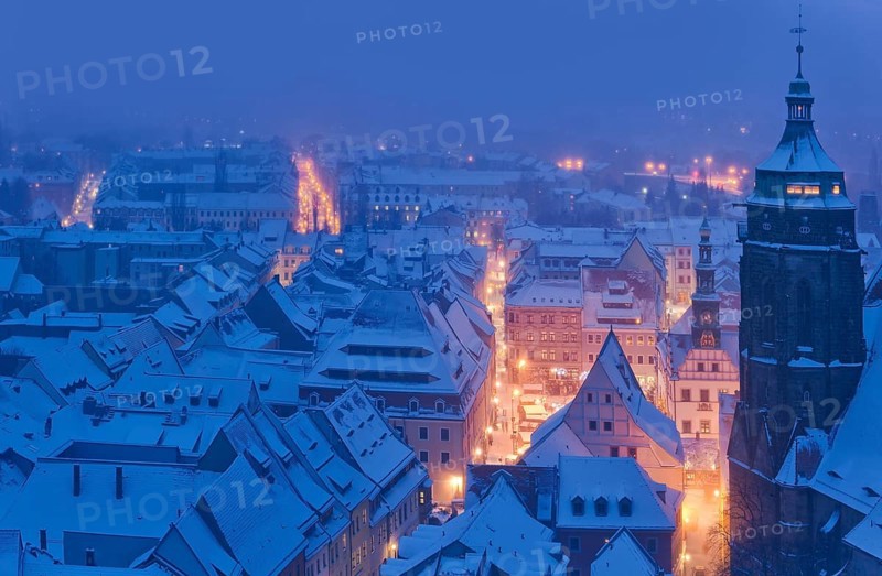 Pirna is a large district town and the administrative seat of the Sächsische Schweiz-Osterzgebirge district and the Pirna administrative community in the Free State of Saxony, Dresden administrative district. It is considered the gateway to Saxon Switzerland