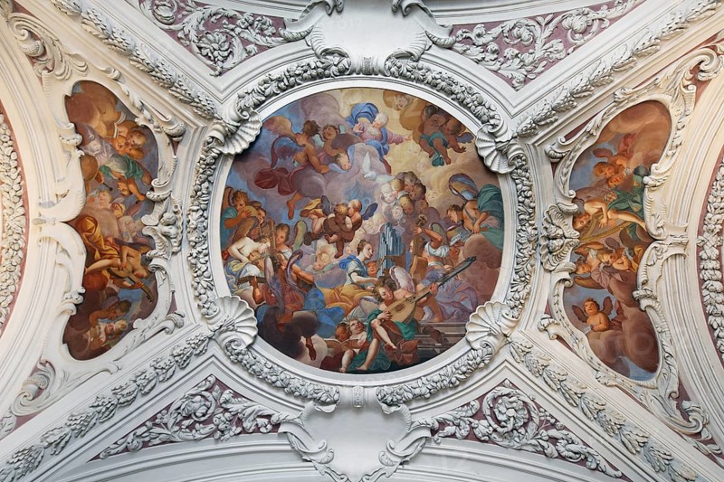 Ceiling frescoes in the entrance area, St. Stephen's Cathedral, Baroque, built from 1668-1693, Episcopal Church, Catholic, Cathedral Square, Old Town, Three Rivers City of Passau, independent university city, administrative district of Lower Bavaria, Eastern Bavaria, Bavaria, Germany, Europe