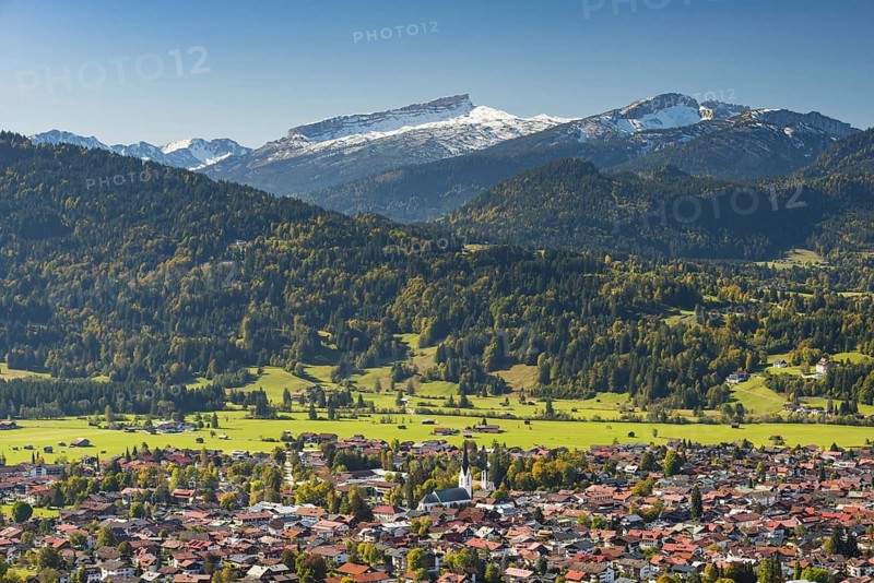 Oberstdorf, Oberallgäu, Bavaria, Germany, behind Hoher Ifen, 2230m, Gottesackerplateau, Toreck, 2017m, Kleinwalsertal, Vorarlberg, Allgäu Alps, Austria, Europe