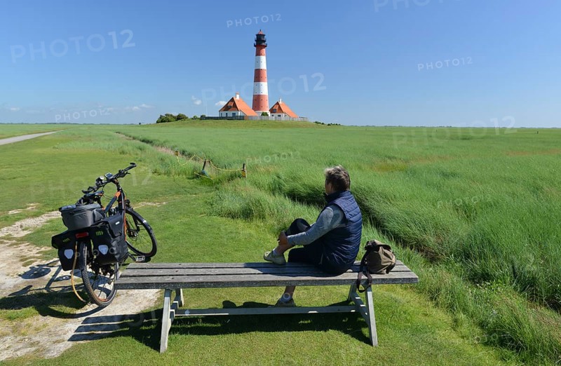Rest at Westerheversand lighthouse, Schleswig-Holstein, Germany, Europe