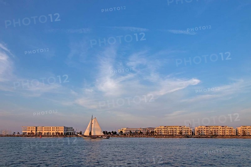 Sailing boat, Unterwarnow, Hohe Düne, Hanse Sail, Warnemünde, Rostock, Mecklenburg-Western Pomerania, Germany, Europe