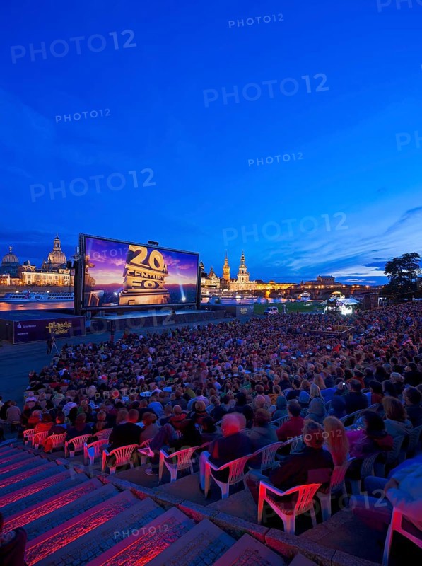 Film Nights on the banks of the Elbe