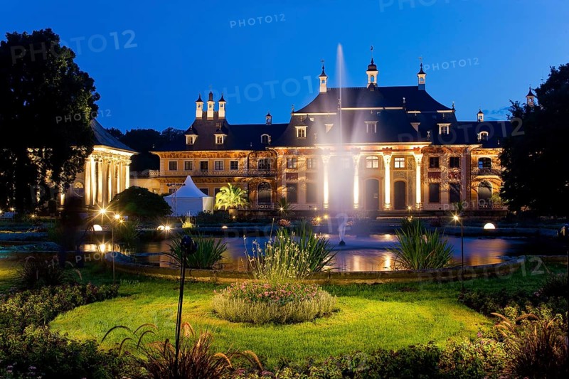Pillnitz Palace Park in the evening, lighting rehearsal for the Pillnitz Palace Night. Pillnitz has become famous beyond the region for its palace and its park with the Pillnitz camellia. The park, which overlooks the banks of the Elbe and is surrounded by large green areas, is one of Dresden's tourist attractions