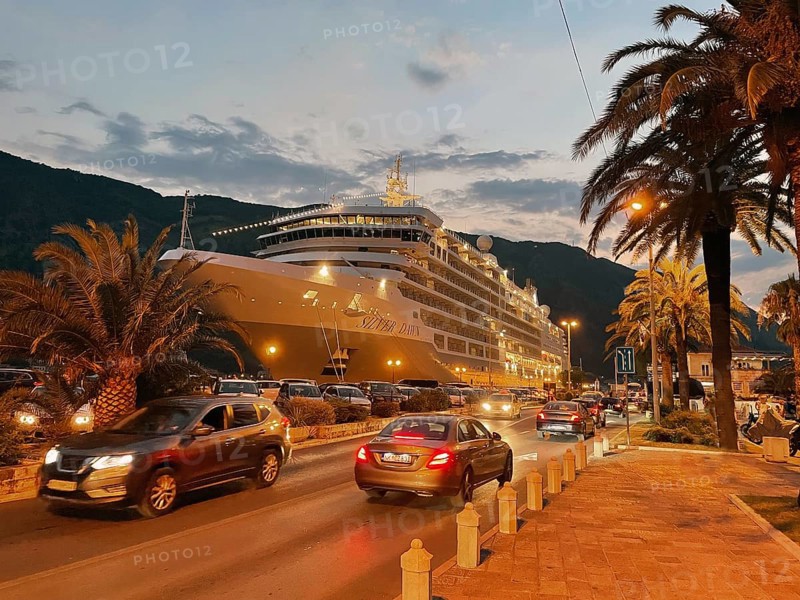 Port of Kotor, Old Town, Cruise Ship, Tourism, Bay of Kotor, Adriatic Sea, Mediterranean Sea, World Natural and Cultural Heritage, Kotor, Montenegro, Europe