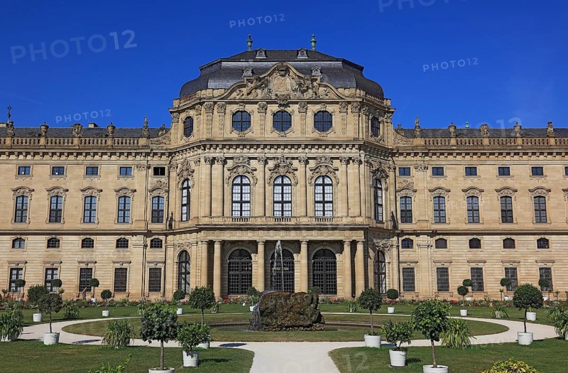 Old town of Würzburg, the Würzburg Residence, view from the courtyard garden, UNESCO World Heritage Site, Würzburg, Lower Franconia, Germany, Europe