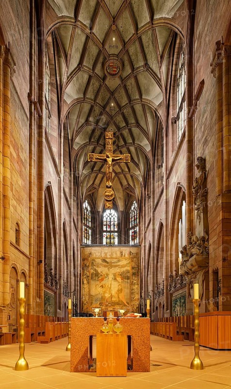 Altar and choir, Freiburg Cathedral of Our Lady, Gothic style, Freiburg im Breisgau, Baden-Württemberg, Germany, Europe