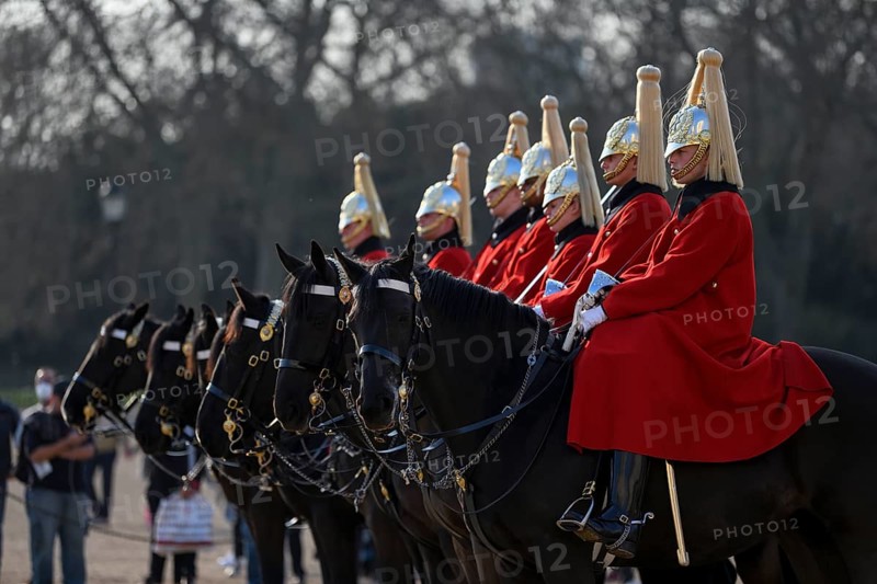 Parade of Horse Guards, soldiers of the Household Cavalry Mounted Regiment, White Hall, Westminster, London, England, Great Britain