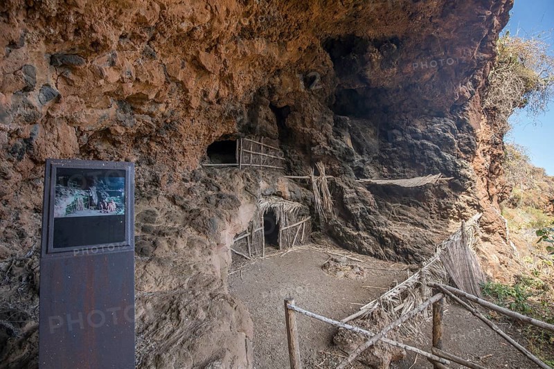 Prehistoric caves and stables, Buracas, Island of La Palma, Spain, Europe