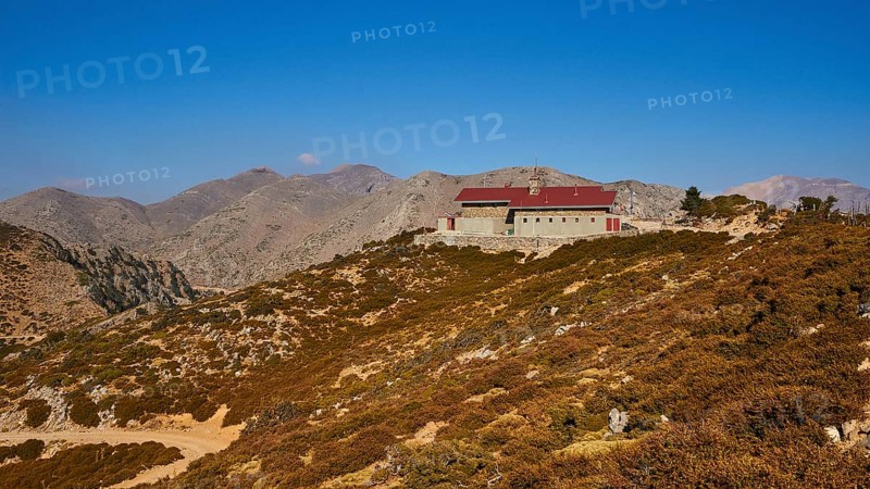Kallergi Hut, Machia, mountain hut, red tiled roof, Samaria Gorge, Omalos, Lefka Ori, White Mountains, West Crete, island of Crete, Greece, Europe