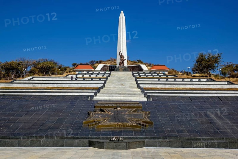 Obelisk on the National Heroes Acre, War Memorial of the Republic of Namibia, Auas Mountains, near Windhoek, Khomas Region, Namibia, Africa