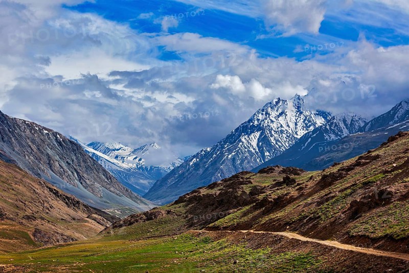 Himalayan landscape. On the trek to Chandra Tal Lake (4300 m) . Spiti valley, Himachal Pradesh, India, Asia
