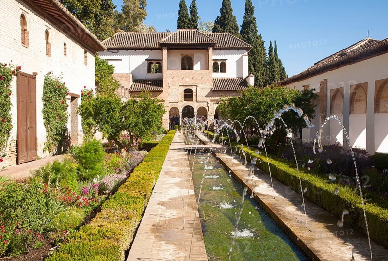 Patio de la Acequia, Court of the water Channel, Generalife palace gardens, Alhambra, Granada, Spain, Europe