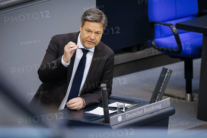 Robert Habeck (Alliance 90/The Greens), Federal Minister for Economic Affairs and Climate Protection and Vice-Chancellor, speaks in the German Bundestag. Berlin, 01.02.2024