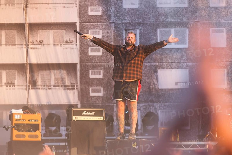 Monchi (Jan Gorkow), singer of Feine Sahne Fischfilet at the Highfield Festival on Saturday, Störmthaler See, 17.08.2024