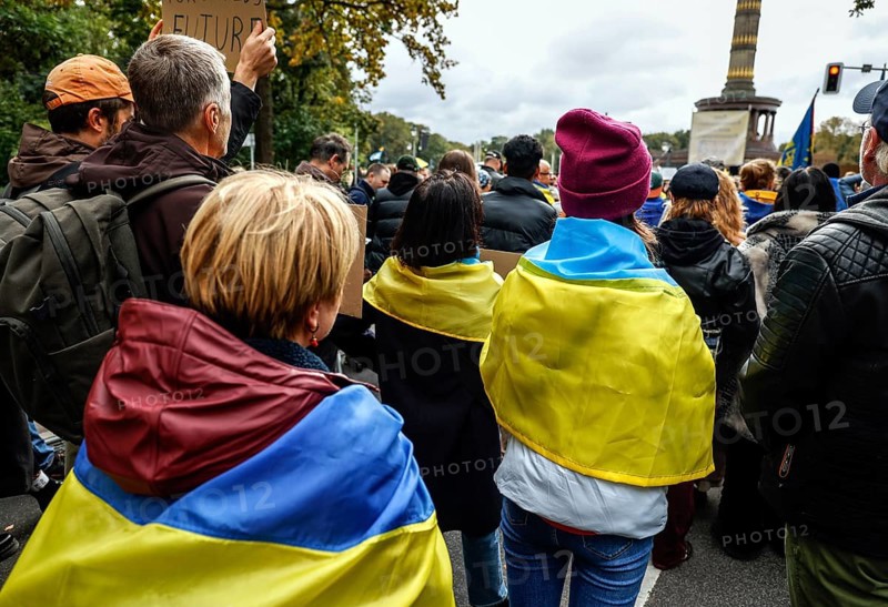 Ukrainians at the counter-demonstration Your peace is our death sentence, Berlin, 3 October 2024, Berlin, Berlin, Germany, Europe