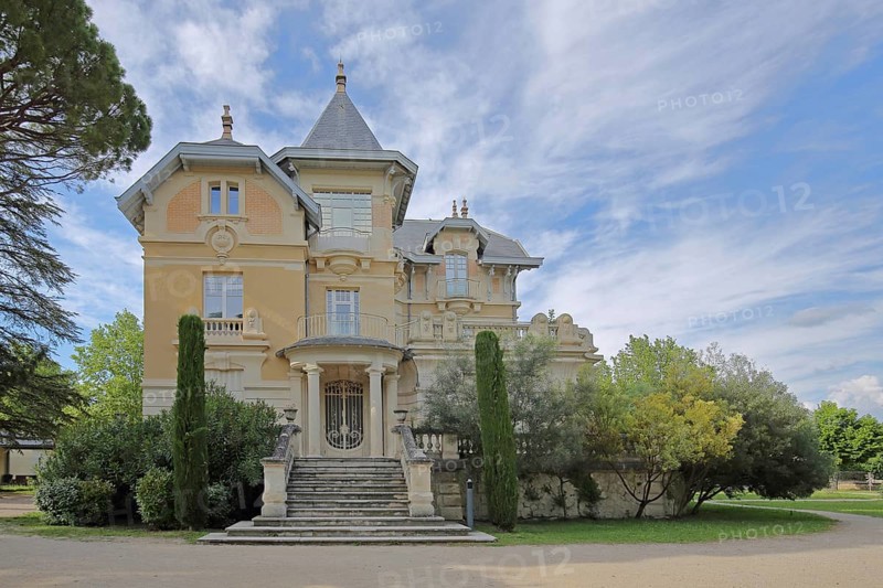 Château de la Roseraie, Villa, Chateau, Carpentras, Vaucluse, Provence, France, Europe