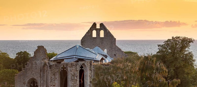 Gothic church ruins, Hanseatic city of Visby, UNESCO World Heritage Site, Gotland Island, Baltic Sea, Sweden, Europe