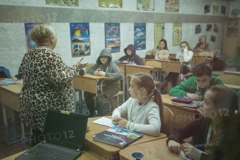 Pupils in a classroom in one of the metro schools in Kharkiv. Classrooms were set up in various metro stations in the city in order to keep classes running even during an air raid, Metro Universytet, Kharkiv, Ukraine, Europe