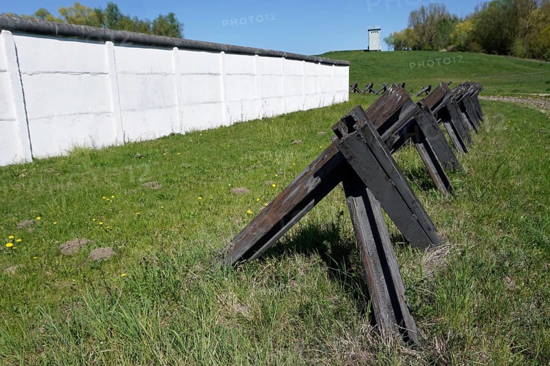 Hötensleben border memorial, former GDR border fortifications in Hoetensleben, today the state border between Saxony-Anhalt and Lower Saxony, 22 April 2019