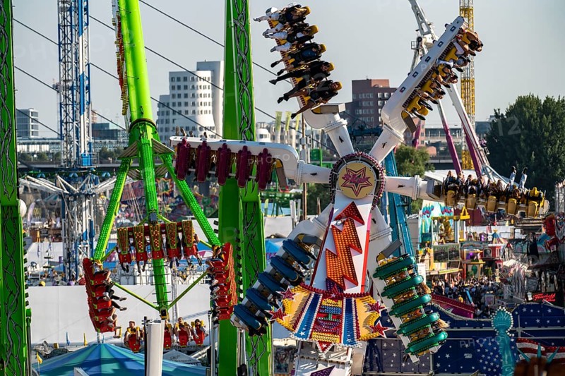 The Rhine Fair in Düsseldorf, in the Rhine meadows in the Oberkassel district, on the Rhine, North Rhine-Westphalia, Germany, Europe