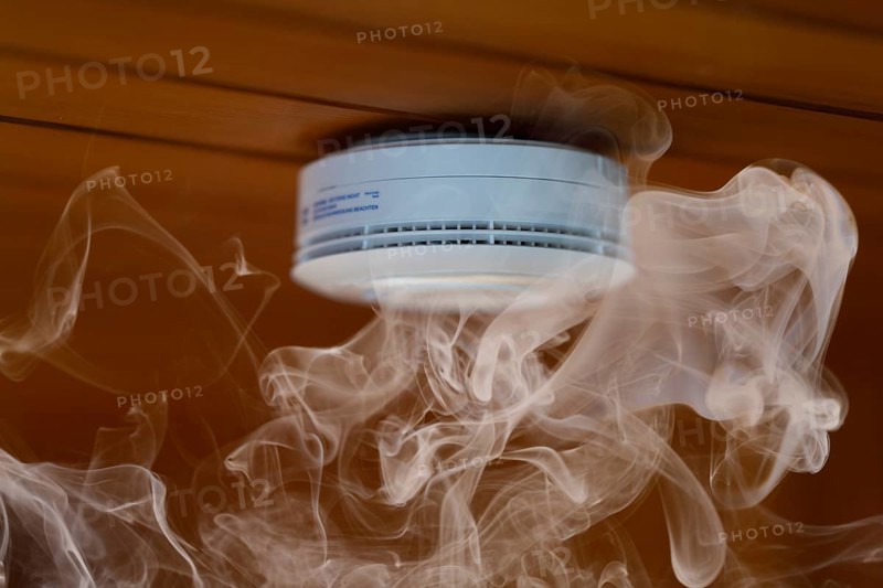 Home smoke detector, battery-operated smoke detector, smoke, wooden ceiling, building services, Stuttgart, Baden-Württemberg, Germany, Europe