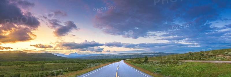 Evening atmosphere along road 27, Rondane National Park, Venabygdsfjell, Rondafjell, Enden, Ringebu, Innlandet, Norway, Europe