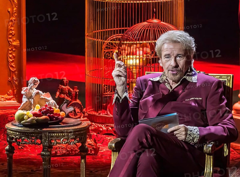 The end of an era: entertainer and show host Thomas Gottschalk presents his last entertainment programme. As a Saturday evening programme, Wetten, dass...? is a cult television show. The show was broadcast live on ZDF. Offenburg, Baden-Württemberg, Germany, Europe