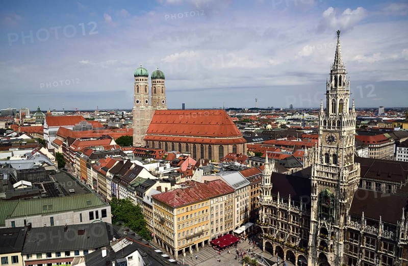 Europe, Germany, Bavaria, City of Munich, Marienplatz, Church of Our Lady, City Hall, View from St Peter's Church, Europe