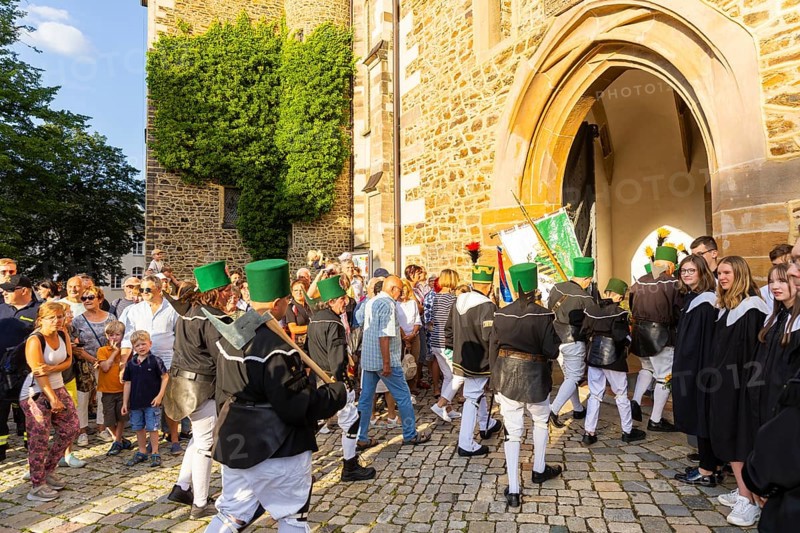 The so-called Bergstreittag is a beautiful centuries-old tradition and is celebrated on 22 July, the church memorial day and former feast day of Mary Magdalene in Schneeberg. The four quarterly sermons introduced in 1649 remained in place until 1845. These sermons were then abolished in favour of a single day, 22 July, which fell on Mary Magdalene. The Freiberg Mining Office recommended that this day should be celebrated with a festival and a mountain parade. In 1846, the Royal Ministry of Finance issued a decree to celebrate St Mary Magdalene's Day with a sermon and a magnificent mountain procession. The last major procession took place in July 1913. The First World War put an end to these processions. The tradition was not revived until July 1933, 528th Bergstreittag, church service in St Wolfgang's Church, Schneeberg, Saxony, Germany, Europe