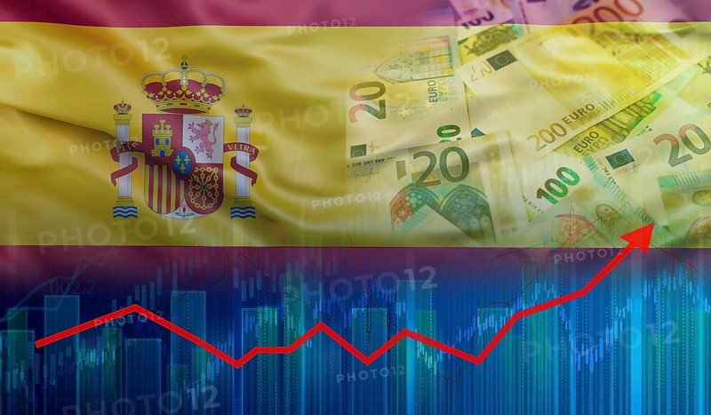 Growth of the Spanish economy on the financial graph. Graph of recovery of the economy of Spain