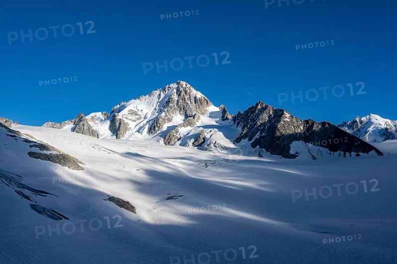 High alpine mountain landscape, summit of the Aiguille de Chardonnet and Glacier du Tour, glaciers and mountain peaks, Chamonix, Haute-Savoie, France, Europe
