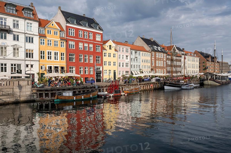Nyhavn, in the Frederiksstaden district, harbour district with houses over 300 years old, moored sailing boats, promenade with many cafés, pubs, restaurants, canal, tourist attraction, Copenhagen, Denmark, Europe