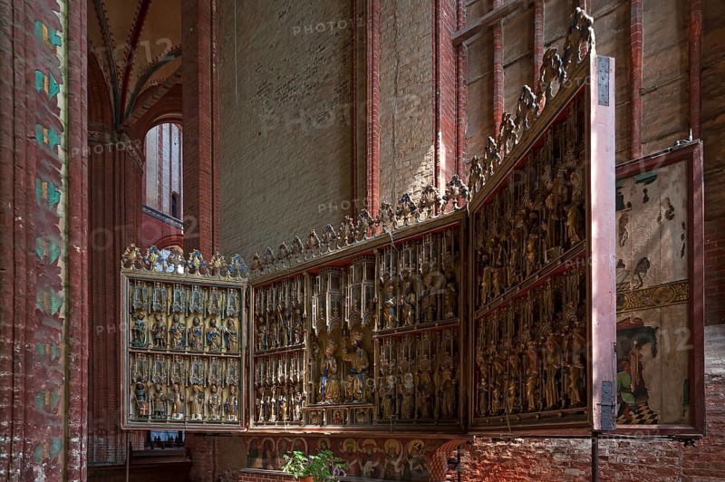 Altar retable from 1430 from St Georgen set up in St Nikolai's Church, late Gothic brick building, built between 1381 and 1487, Wismar, Mecklenburg-Western Pomerania, Germany, Europe