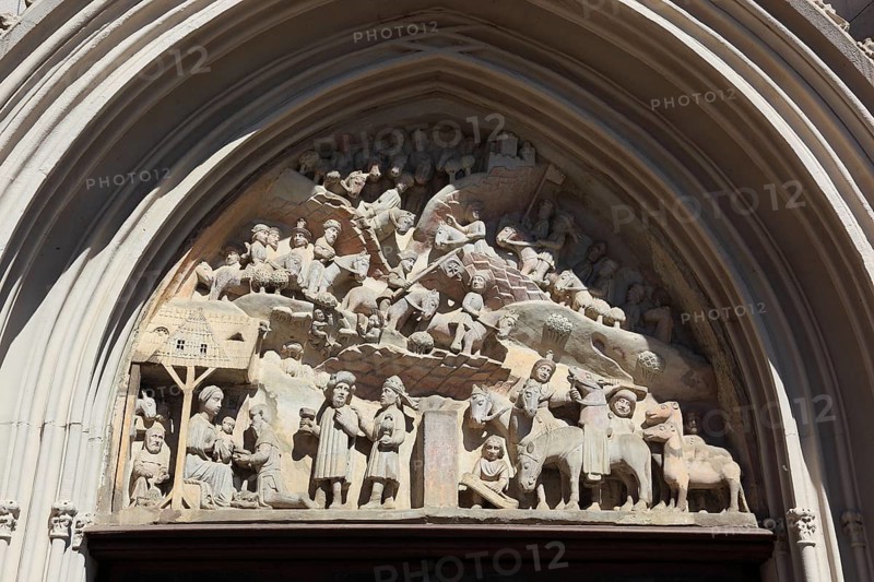 Portal with tympanum of the main portal with the multi-figure depiction of the procession of the Three Kings, late Gothic knight's chapel, Hassfurt, Hassfurt, Hassberge district, Lower Franconia, Bavaria, Germany, Europe