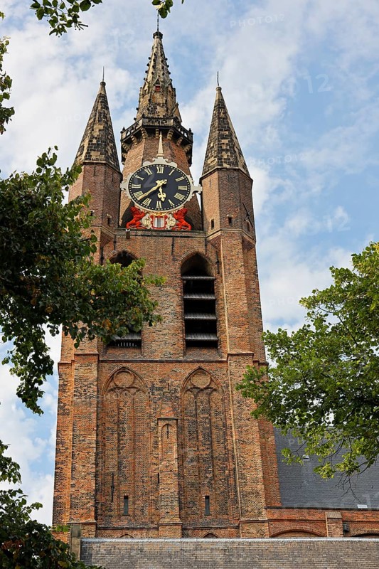 Historic city centre of Delft, tower of the Gothic Old Church, Oude Kerk, Delft, Zuid-Holland, Netherlands