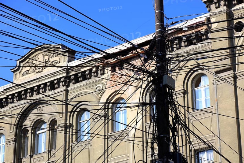 Buildings at the Piata Sankt Georg, Sf. Gheorghe, electric lines, Romania, Banat, Timisoara, Timisoara, Europe