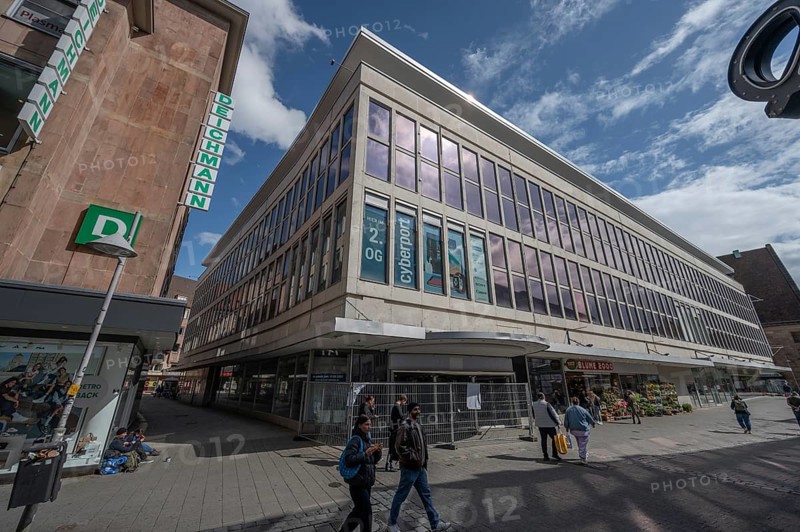 Vacant Karstadt Galeriea building in the city centre, Königstr., Nuremberg, Middle Franconia, Bavaria, Germany, Europe