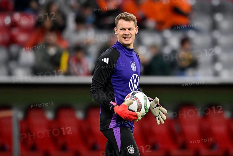 Warm-up, training, goalkeeper Alexander Nuebel GER (12) smiles, UEFA Nations League international Germany v Netherlands, Allianz Arena, Munich, Bavaria, Germany, Europe