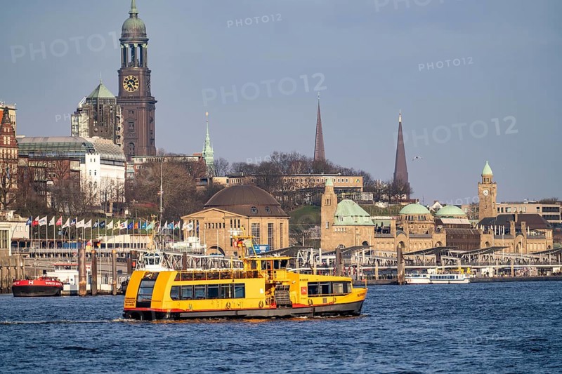 Hamburg harbour, Elbe, skyline with main church St. Michaelis, Landungsbrücken, shipping traffic, ferry Falkenstein, Hamburg, Germany, Europe