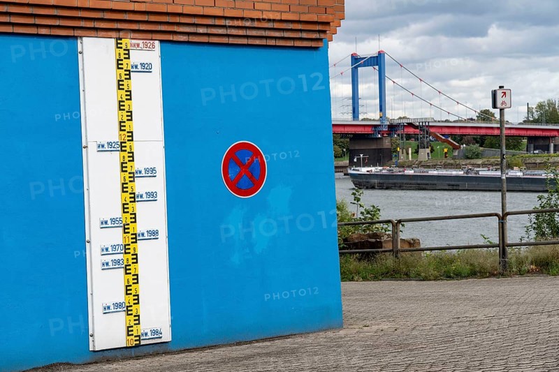 Flood marks on the Rhine at Duisburg-Homberg, water levels of extreme floods are marked, Duisburg North Rhine-Westphalia, Germany, Europe