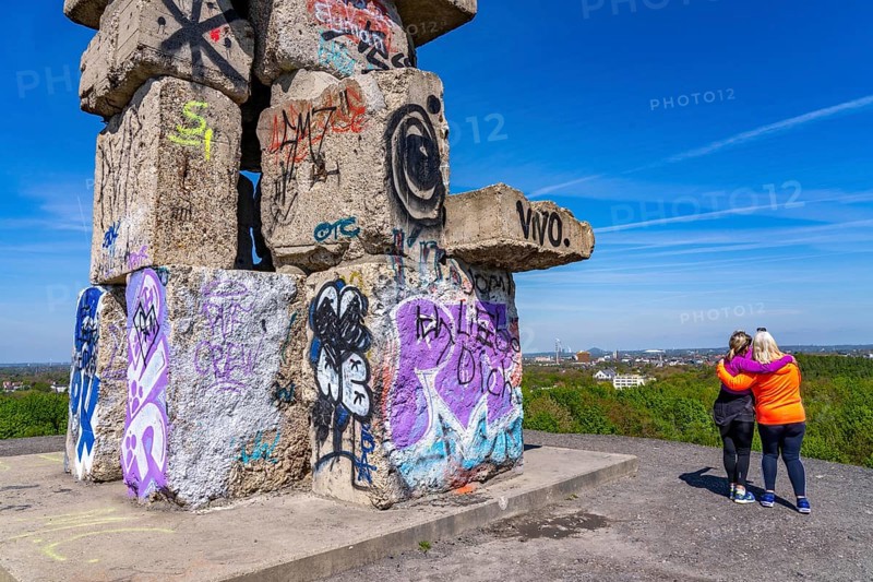 Rheinelbe spoil tip in Gelsenkirchen, 100 metre high spoil tip, landscape park, with the sculpture Himmelsleiter, made from concrete parts of the former Rheinelbe colliery, Gelsenkirchen, North Rhine-Westphalia, Germany, Europe